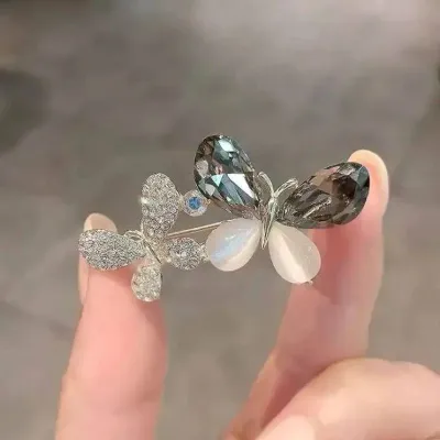 Elegant Zircon Double Butterfly Brooch pin 